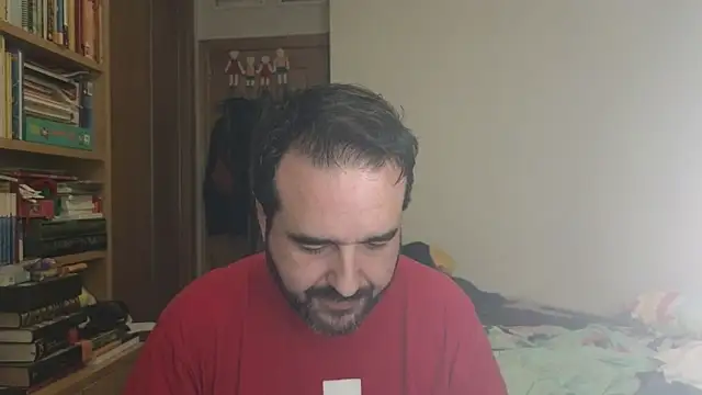 curiosillo83 online show from December 21, 2:30 pm