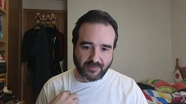 curiosillo83 online show from March 20, 7:37 pm