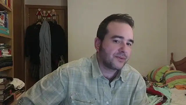 curiosillo83 online show from May 5, 3:04 pm