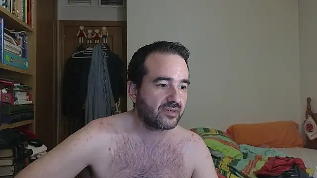 Snapshot of curiosillo83 chatting on June 25, 5:12 am curiosillo83 online show from June 25, 5:12 am