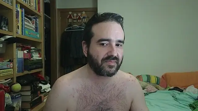 Snapshot of curiosillo83 chatting on June 20, 8:47 pm curiosillo83 online show from June 20, 8:47 pm