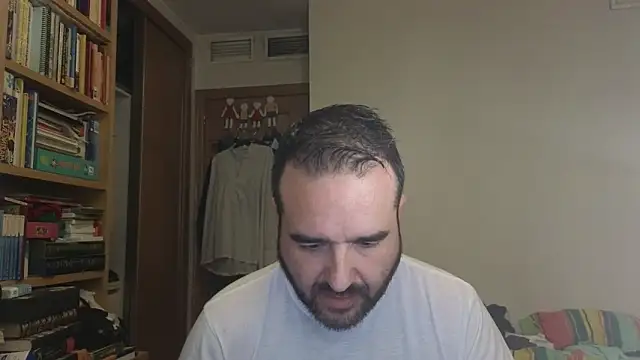 Snapshot of curiosillo83 chatting on October 11, 4:08 pm curiosillo83 online show from October 11, 4:08 pm
