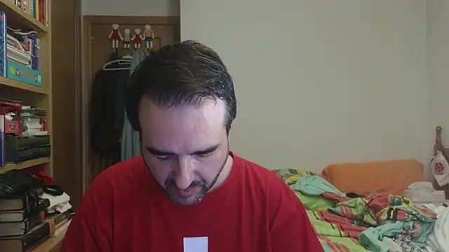 Snapshot of curiosillo83 chatting on June 23, 8:01 am curiosillo83 online show from June 23, 8:01 am