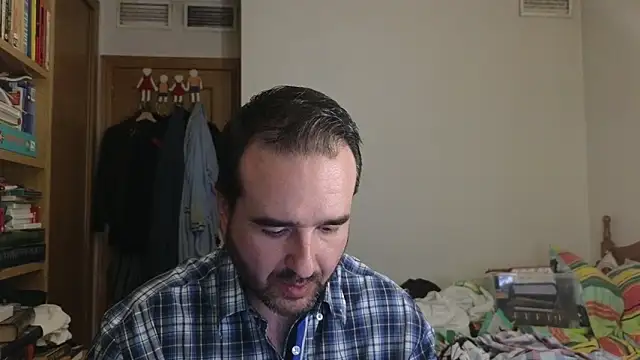curiosillo83 online show from May 27, 2:57 pm