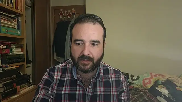 curiosillo83 online show from November 12, 3:38 pm