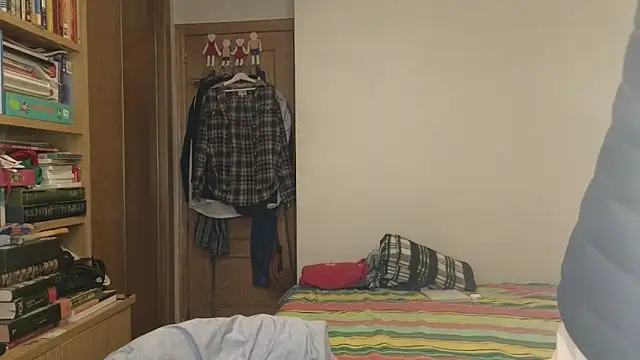 curiosillo83 online show from November 6, 2:54 pm