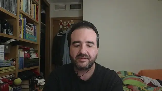 Snapshot of curiosillo83 chatting on June 28, 12:28 am curiosillo83 online show from June 28, 12:28 am