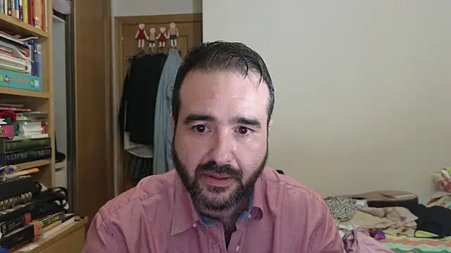 curiosillo83 online show from October 30, 9:55 pm