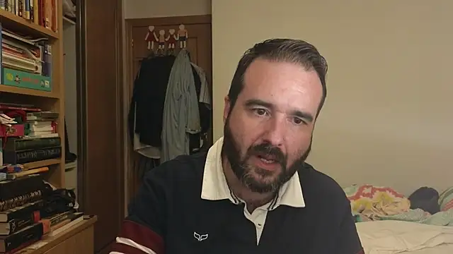 curiosillo83 online show from November 10, 4:45 pm