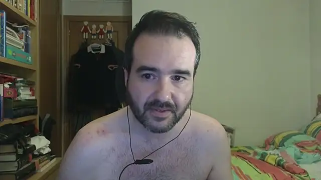 curiosillo83 online show from May 31, 2:56 pm