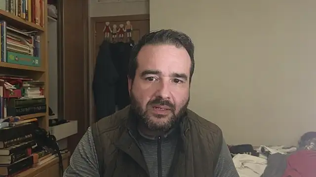 curiosillo83 online show from November 26, 3:12 pm