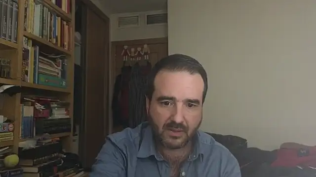 curiosillo83 online show from February 14, 8:31 pm