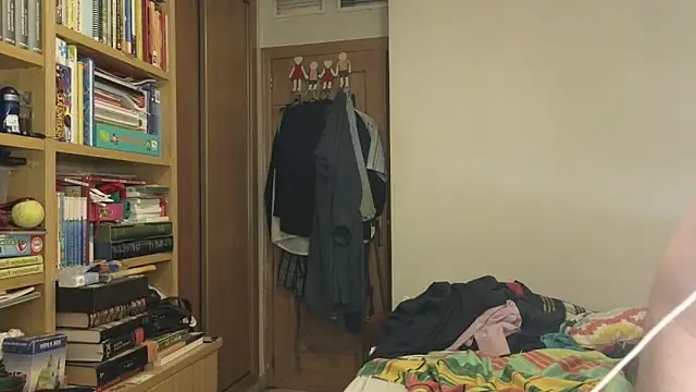 curiosillo83 online show from November 15, 7:51 pm