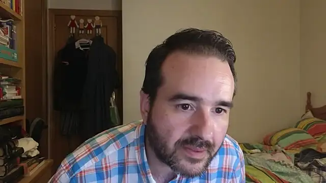 curiosillo83 online show from June 4, 3:38 pm