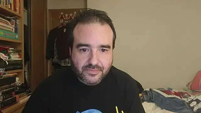 curiosillo83 online show from February 28, 7:52 am