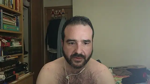 curiosillo83 online show from November 1, 4:08 am