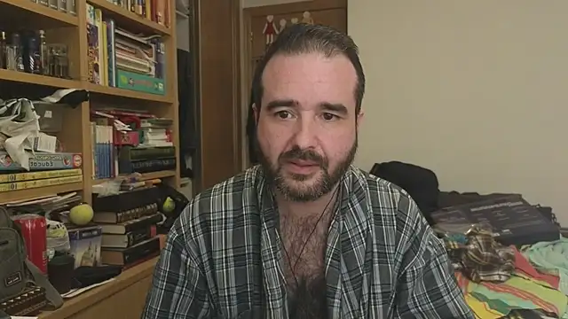 curiosillo83 online show from January 10, 3:24 am