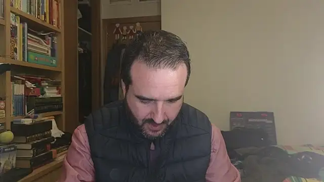 curiosillo83 online show from February 20, 3:47 pm