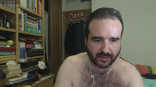 Snapshot of curiosillo83 chatting on September 22, 3:45 am curiosillo83 online show from September 22, 3:45 am