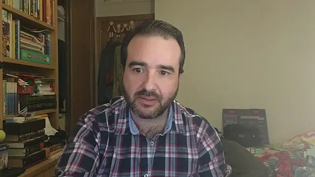 curiosillo83 online show from February 19, 3:09 pm