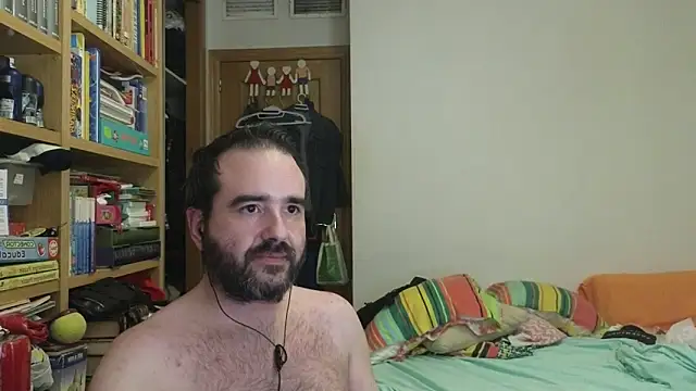 Snapshot of curiosillo83 chatting on June 21, 8:53 am curiosillo83 online show from June 21, 8:53 am