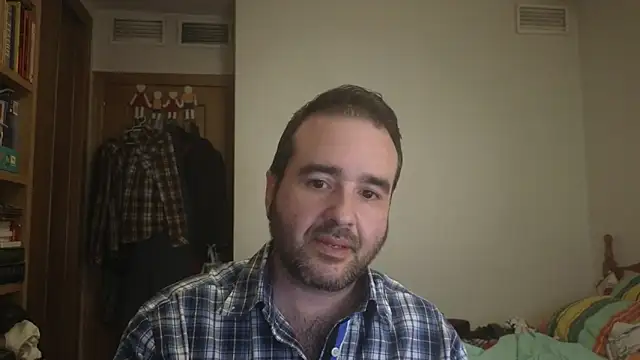 curiosillo83 online show from May 11, 6:27 pm