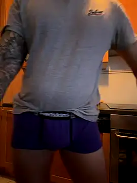 jouet75 online show from December 21, 3:36 pm