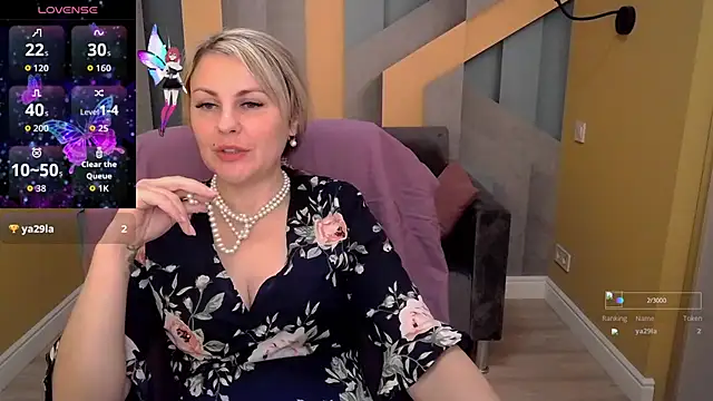 Candy Long online show from October 30, 7:17 am