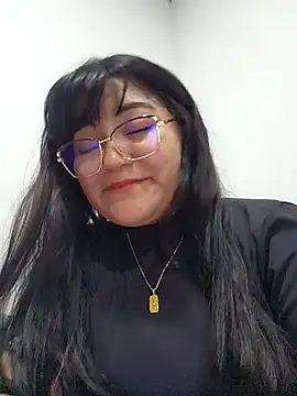 Sakura 0505 online show from May 24, 12:10 am