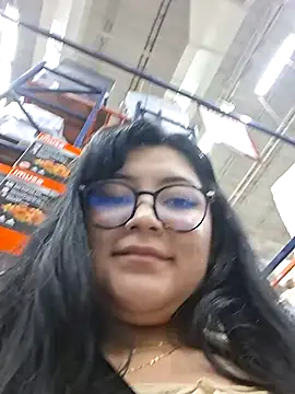 Snapshot of Sakura_0505 chatting on November 30, 6:52 pm Sakura 0505 online show from November 30, 6:52 pm