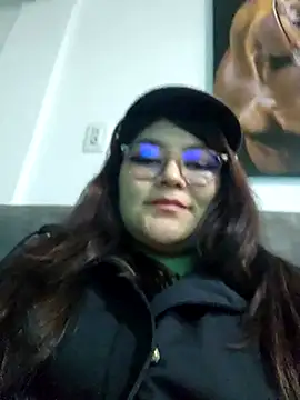 Snapshot of Sakura_0505 chatting on February 23, 12:30 am Sakura 0505 online show from February 23, 12:30 am