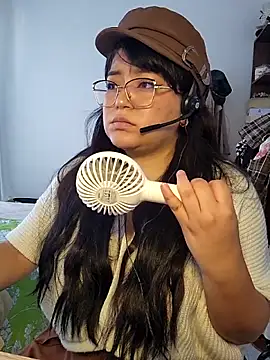 Sakura 0505 online show from March 22, 8:10 pm