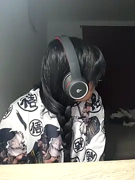 Snapshot of Sakura_0505 chatting on November 29, 5:07 am Sakura 0505 online show from November 29, 5:07 am