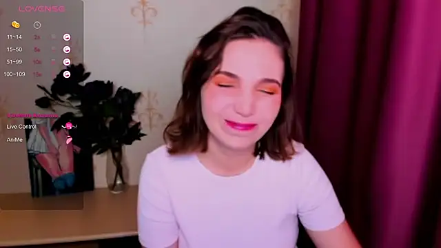 KindHazelHere  online show from September 15, 11:16 pm