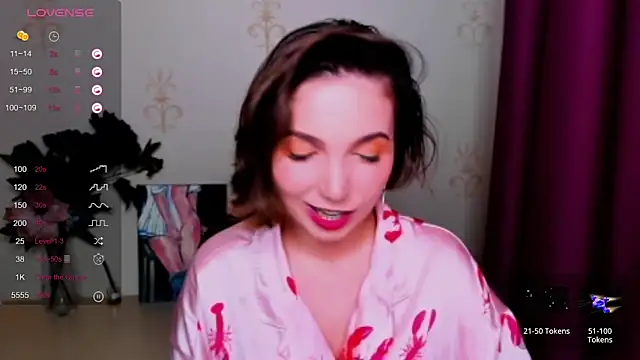 KindHazelHere  online show from October 6, 12:17 pm