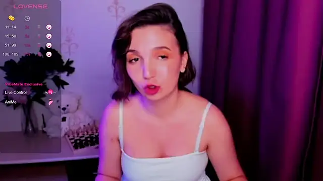 KindHazelHere  online show from November 23, 7:40 am