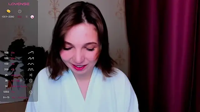 KindHazelHere  online show from March 21, 8:08 pm