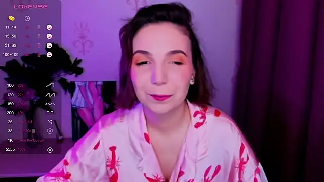 KindHazelHere  online show from October 15, 2:14 pm