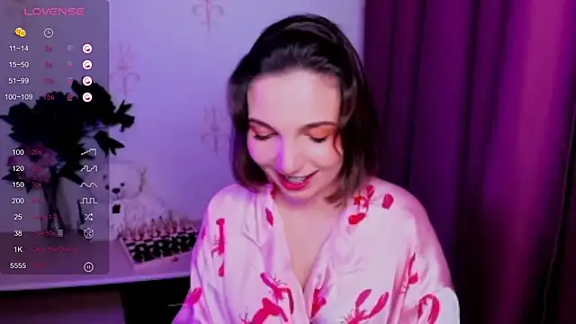 KindHazelHere  online show from November 25, 12:22 am