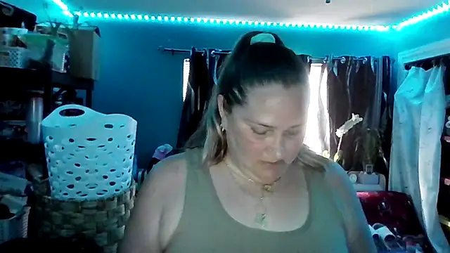 Sexynikki6969xh online show from May 24, 10:42 pm