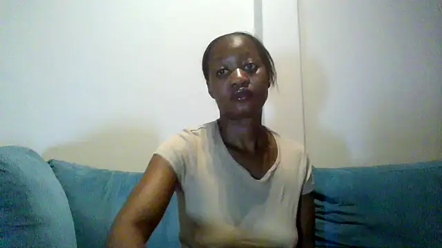 Snapshot of Hardnipples8 chatting on February 15, 8:35 am Hardnipples8 online show from February 15, 8:35 am