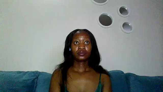 Snapshot of Hardnipples8 chatting on October 6, 11:05 pm Hardnipples8 online show from October 6, 11:05 pm