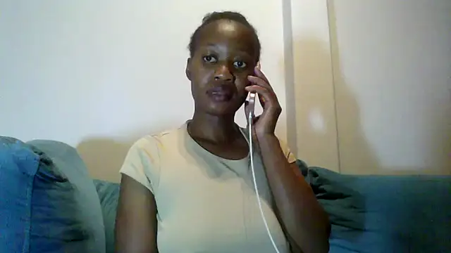 Snapshot of Hardnipples8 chatting on February 3, 7:46 am Hardnipples8 online show from February 3, 7:46 am