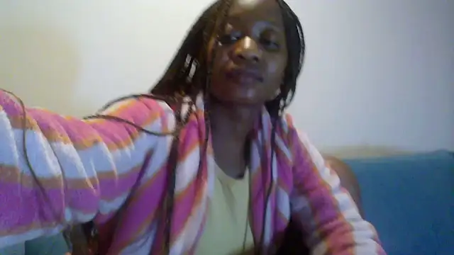 Snapshot of Hardnipples8 chatting on June 21, 9:42 pm Hardnipples8 online show from June 21, 9:42 pm