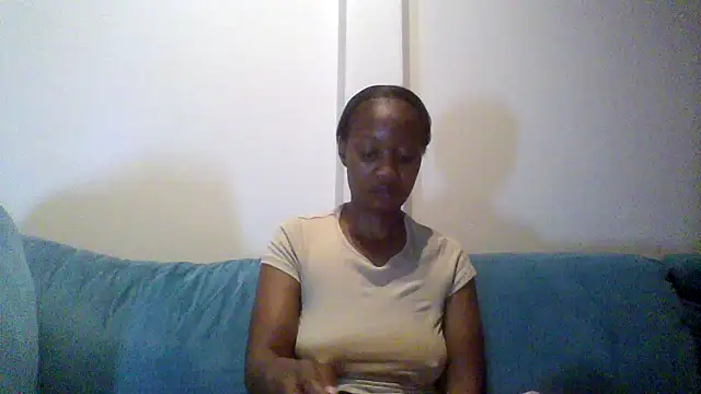 Snapshot of Hardnipples8 chatting on February 24, 11:38 pm Hardnipples8 online show from February 24, 11:38 pm