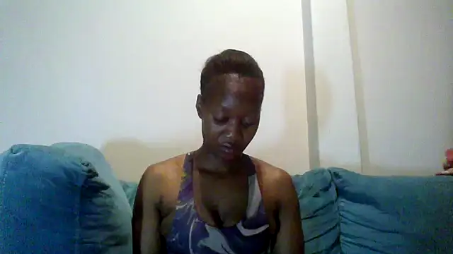 Snapshot of Hardnipples8 chatting on February 3, 4:10 am Hardnipples8 online show from February 3, 4:10 am