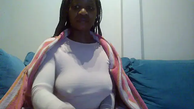 Snapshot of Hardnipples8 chatting on June 15, 9:47 pm Hardnipples8 online show from June 15, 9:47 pm