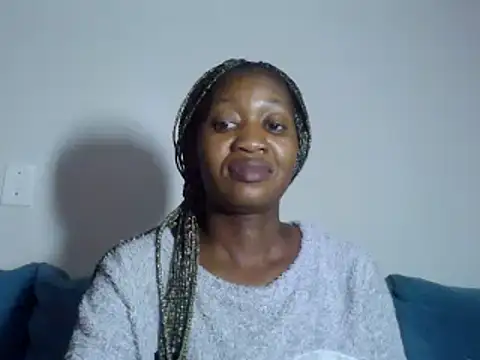 Snapshot of Hardnipples8 chatting on February 20, 11:32 pm Hardnipples8 online show from February 20, 11:32 pm