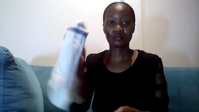 Snapshot of Hardnipples8 chatting on February 6, 11:12 pm Hardnipples8 online show from February 6, 11:12 pm