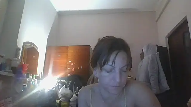 Snapshot of ShawnaAdams chatting on November 18, 9:18 pm ShawnaAdams online show from November 18, 9:18 pm